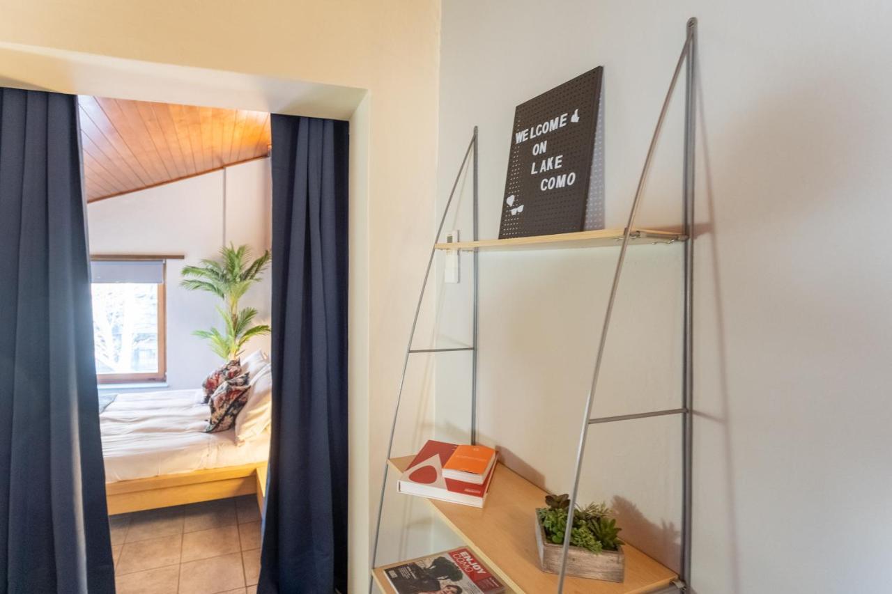 Blue Attic - Historical Como City Center By Rent All Como Exterior photo